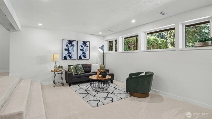 Property photo for 6560 W Mercer Way, Mercer Island photo 16
