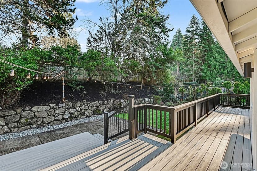 Property photo for 6560 W Mercer Way, Mercer Island photo 20