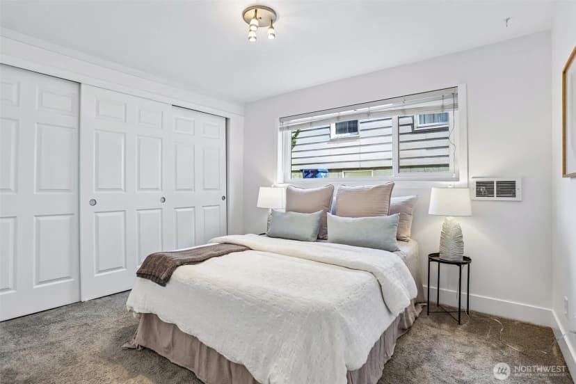 Property photo for 8354 11th Avenue Nw #5, Seattle photo 16