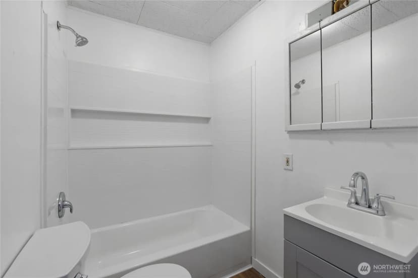 Property photo for 6166 Bethel Road Se, Port Orchard photo 15