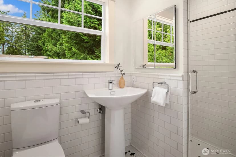 Property photo for 4712 90th Avenue Se, Mercer Island photo 24