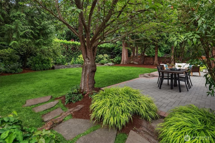 Property photo for 4712 90th Avenue Se, Mercer Island photo 34