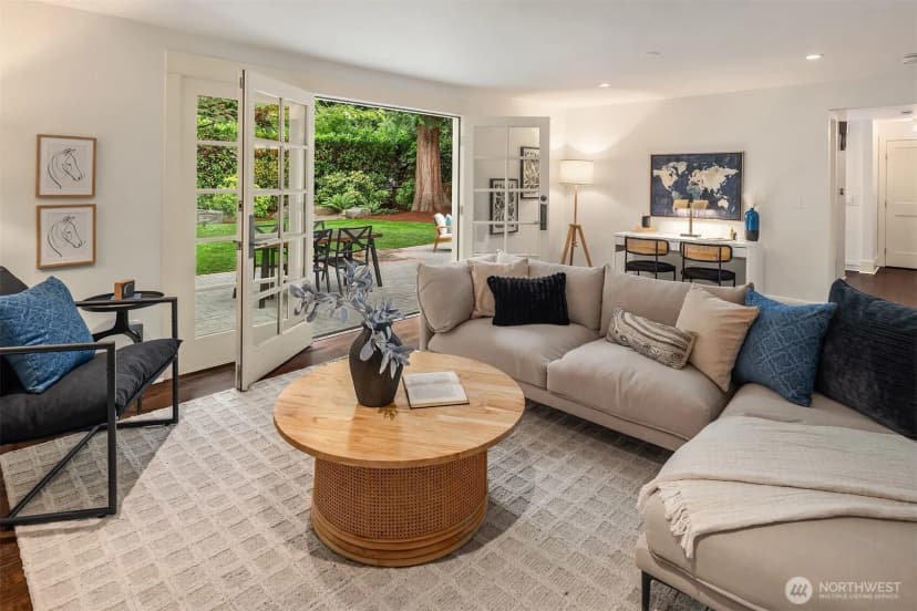 Property photo for 4712 90th Avenue Se, Mercer Island photo 17