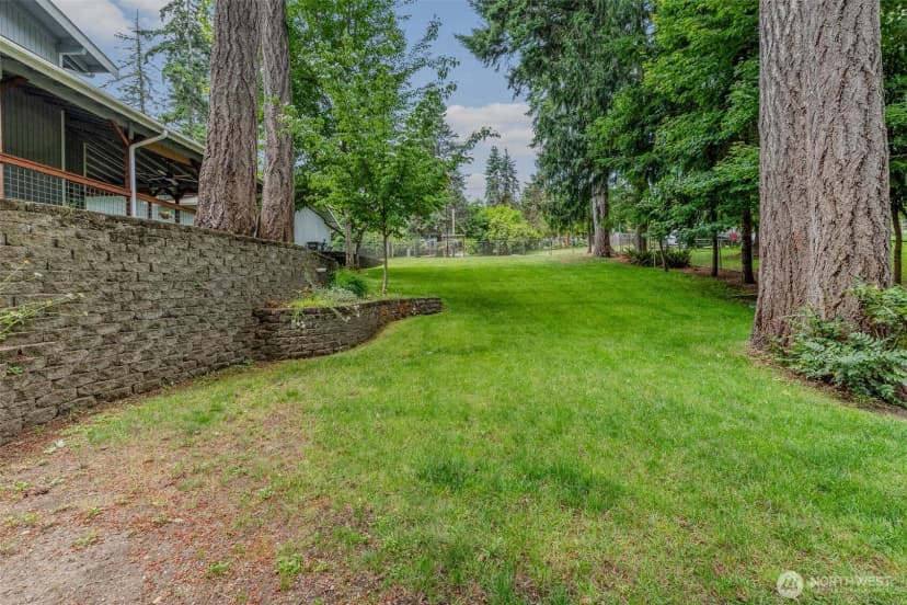 Property photo for 390 E Lakeshore Drive, Shelton photo 24