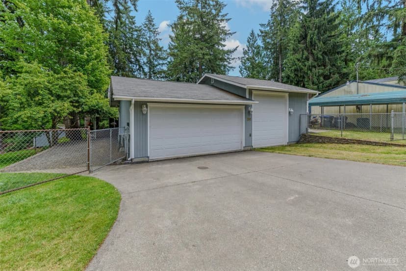 Property photo for 390 E Lakeshore Drive, Shelton photo 27
