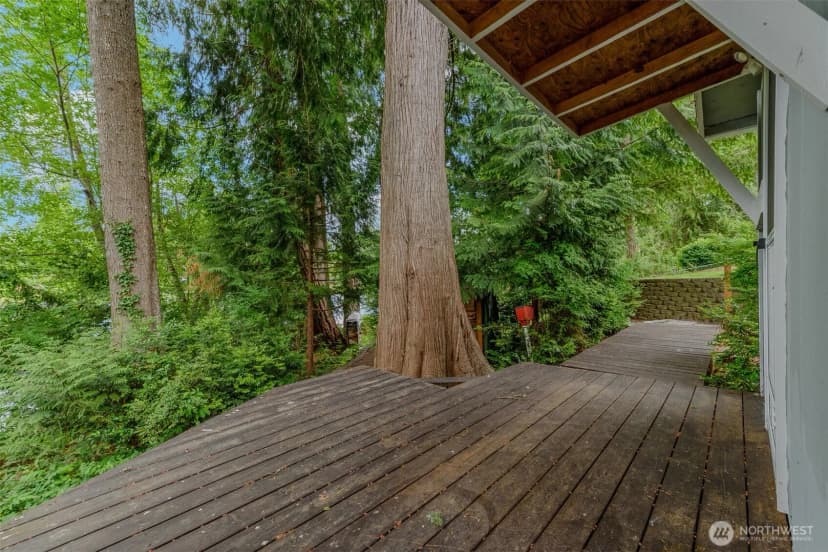 Property photo for 390 E Lakeshore Drive, Shelton photo 16