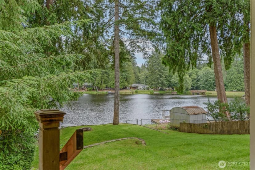 Property photo for 390 E Lakeshore Drive, Shelton photo 36