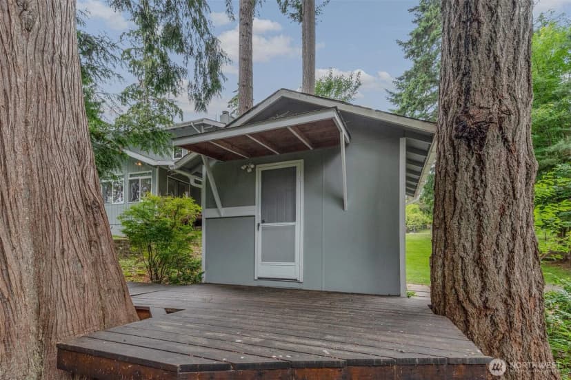 Property photo for 390 E Lakeshore Drive, Shelton photo 23