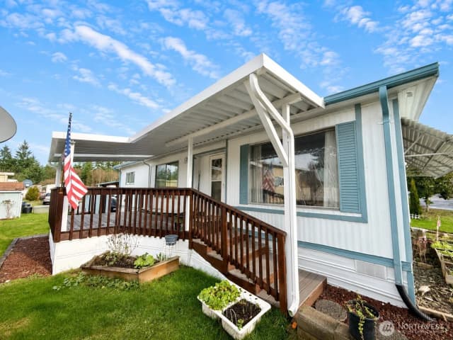 Property photo for 11622 Silver Lake Road #55, Everett photo 2