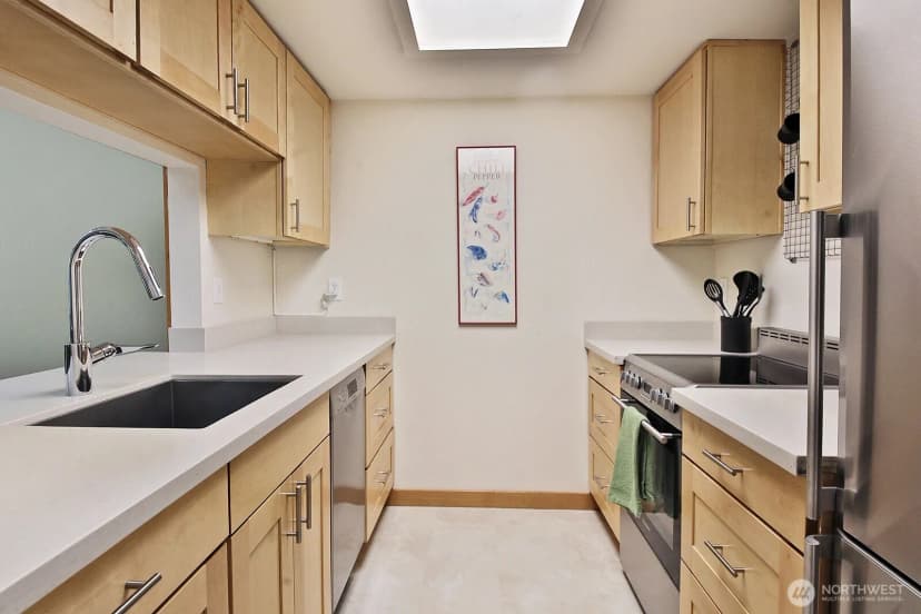 Property photo for 137 4th Street #a2, Langley photo 8