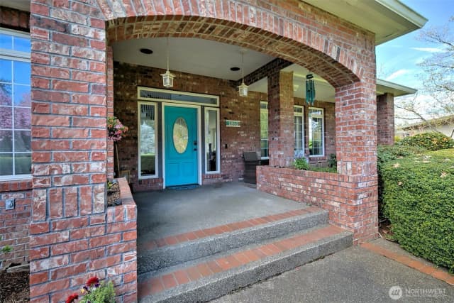 Property photo for 1860 E Island Lake Drive, Shelton photo 3