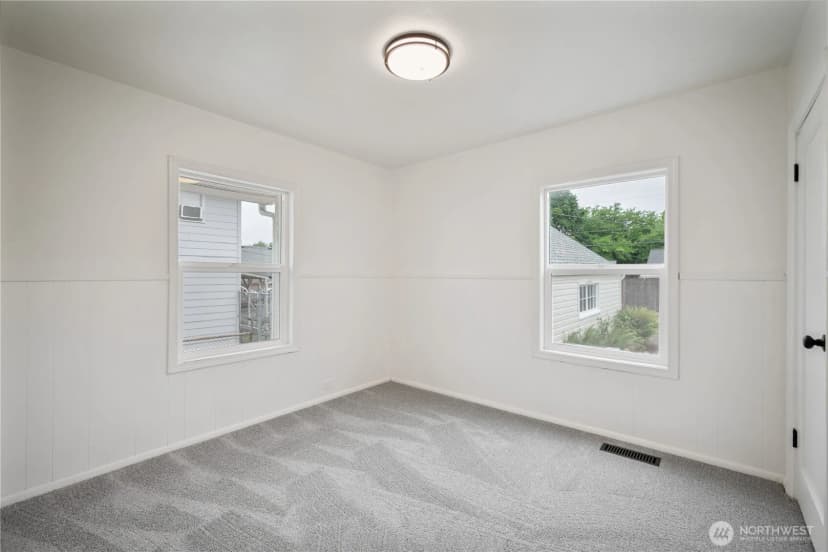 Property photo for 527 24th Avenue, Longview photo 13