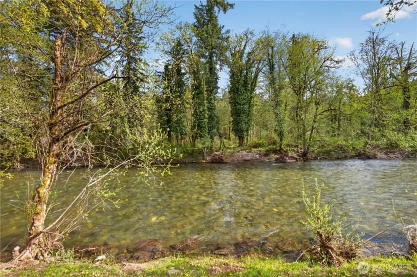 Property photo for 23927 Se 238th Street, Maple Valley photo 9