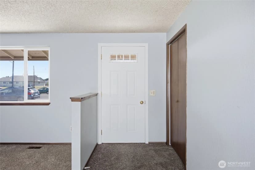 Property photo for 155 Ne D Street, Ephrata photo 6