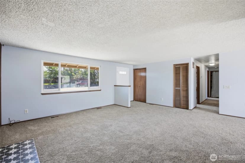 Property photo for 155 Ne D Street, Ephrata photo 9