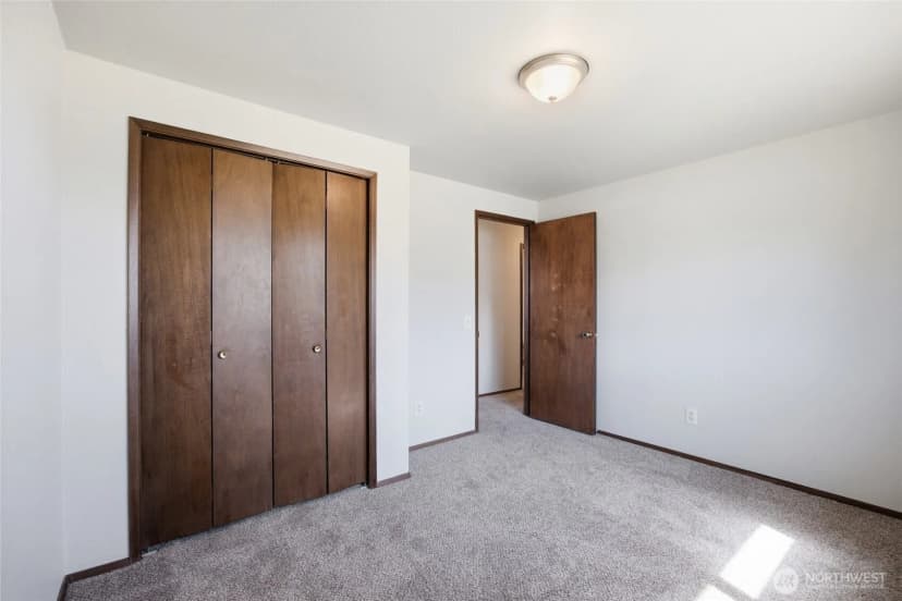 Property photo for 155 Ne D Street, Ephrata photo 22