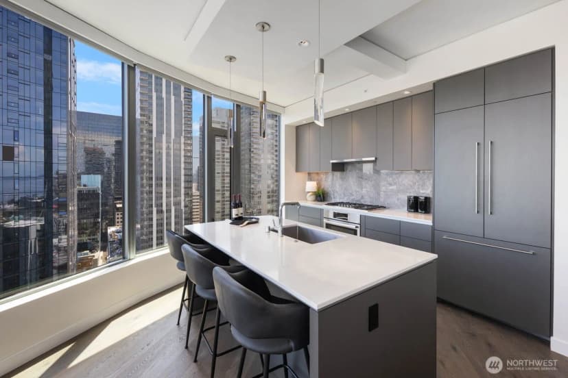 Property photo for 2510 6th Avenue #2502, Seattle photo 6