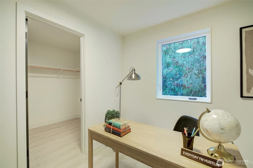 Property photo for 7912 34th Avenue Sw, Seattle photo 21