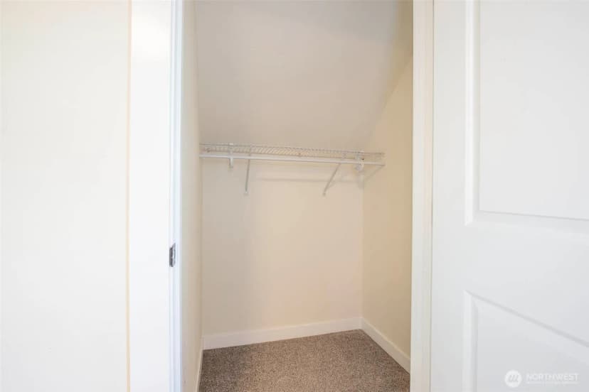 Property photo for 1204 4th Avenue Se, Puyallup photo 28