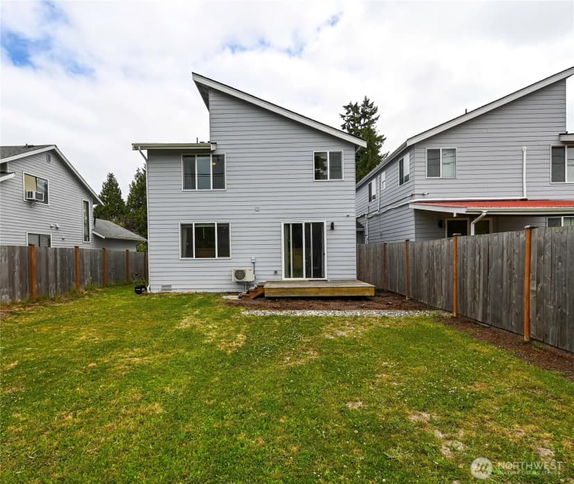 Property photo for 11512 3rd Place W #b, Everett photo 26