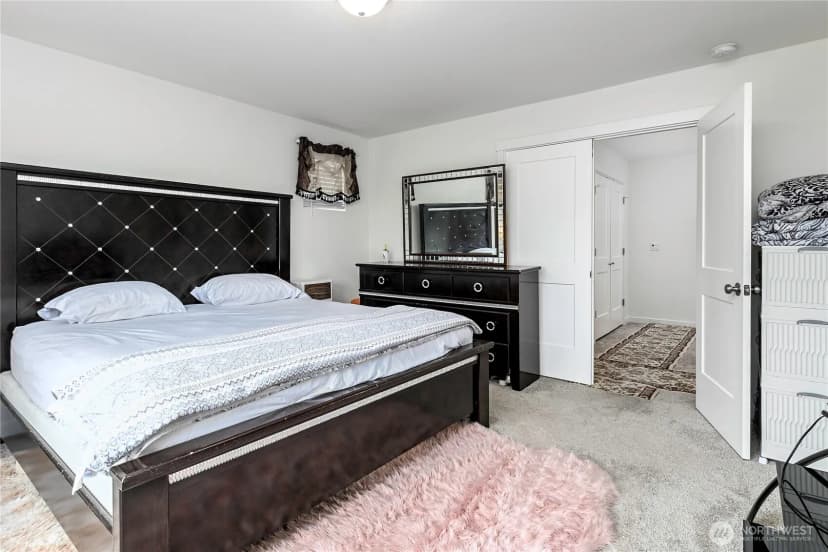 Property photo for 11512 3rd Place W #b, Everett photo 18