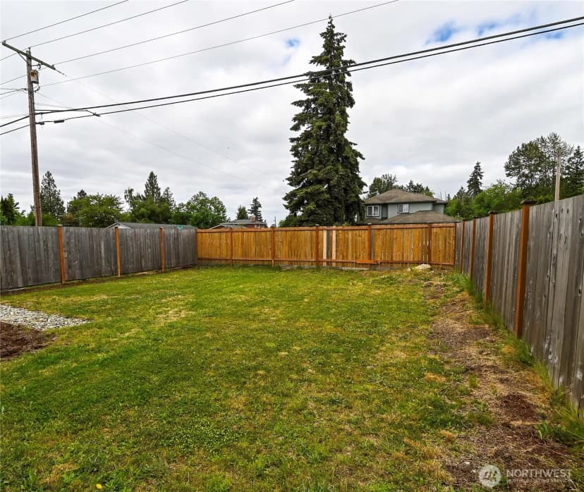 Property photo for 11512 3rd Place W #b, Everett photo 25