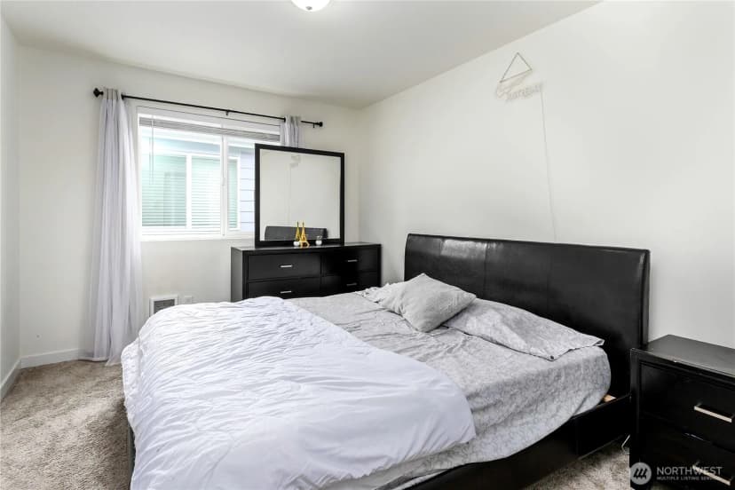 Property photo for 11512 3rd Place W #b, Everett photo 16