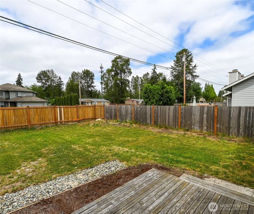 Property photo for 11512 3rd Place W #b, Everett photo 23