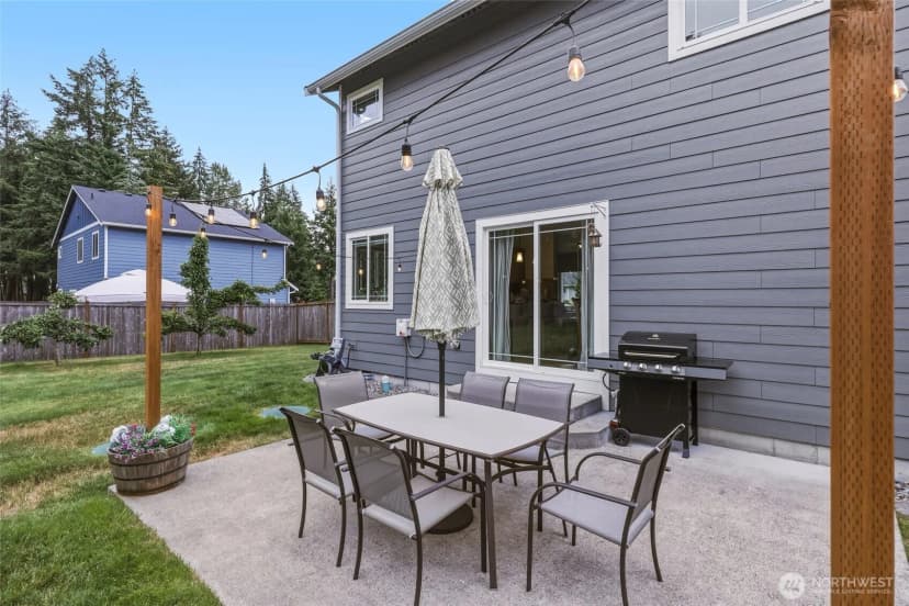 Property photo for 303 135th Place Se, Rainier photo 29