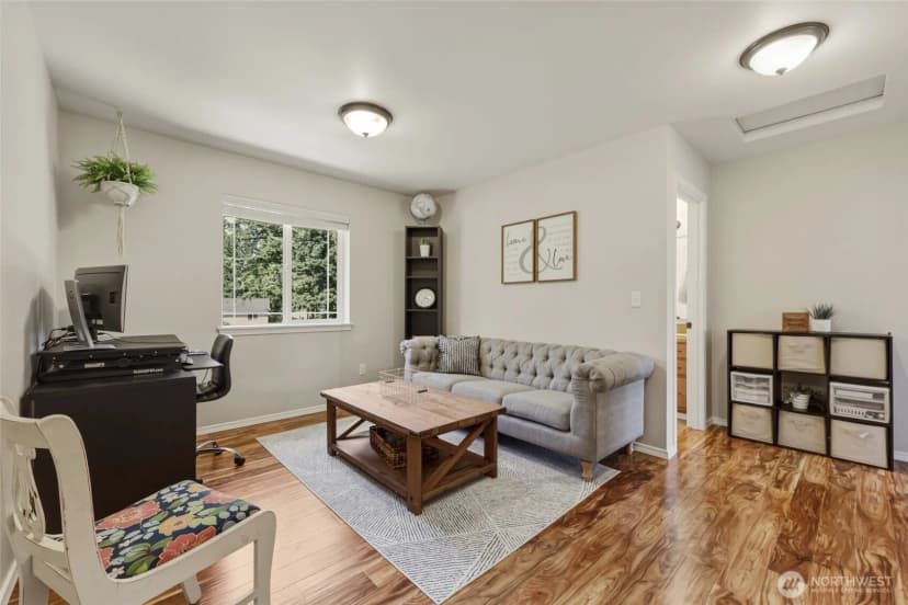 Property photo for 303 135th Place Se, Rainier photo 18