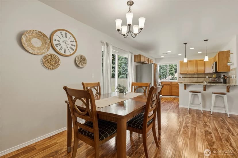 Property photo for 303 135th Place Se, Rainier photo 11