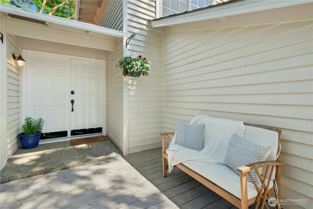 Property photo for 7814 Ne 135th Place, Kirkland photo 3