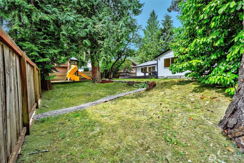 Property photo for 7106 139th Place Ne, Redmond photo 34