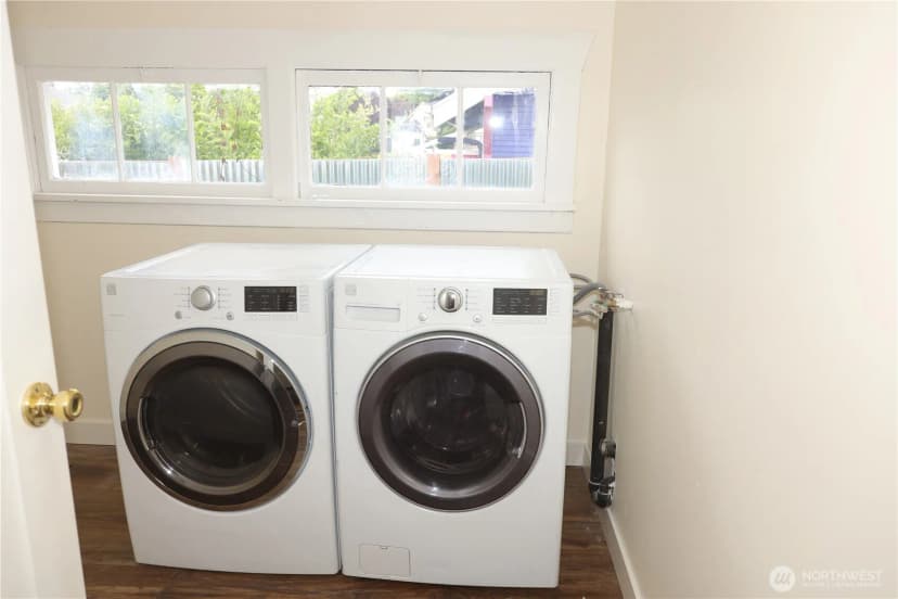 Property photo for 8608 S Thompson Avenue, Tacoma photo 13