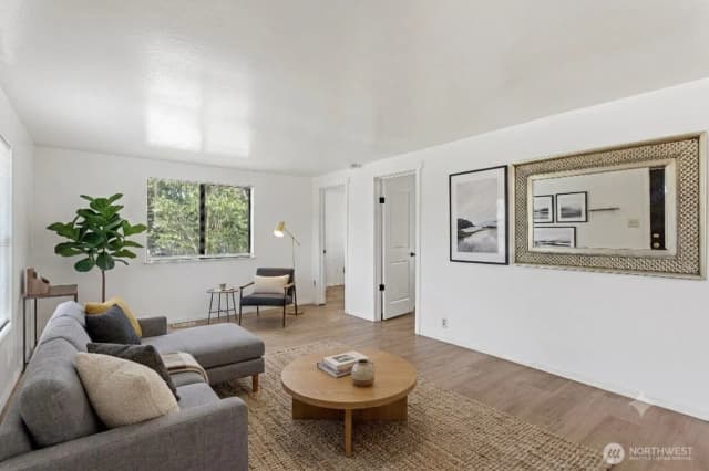 Property photo for 8614 Renton Avenue S, Seattle photo 5