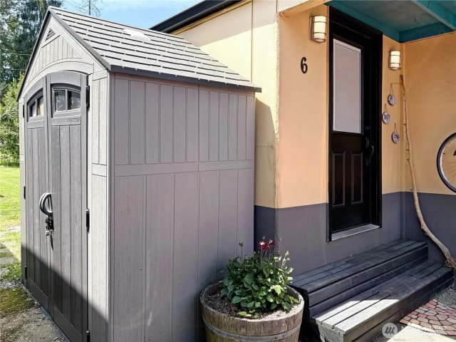 Property photo for 8730 206th Street Se #6, Snohomish photo 2