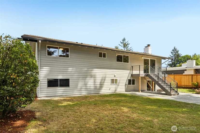 Property photo for 2103 168th Ave Ne, Bellevue photo 33