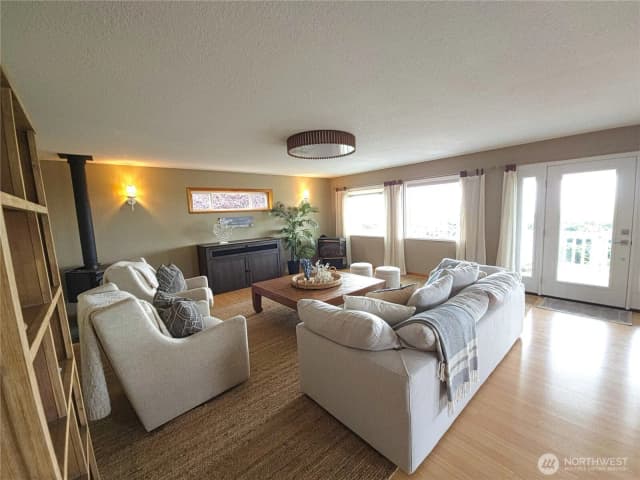 Property photo for 240 Stringtown Road, Ilwaco photo 4