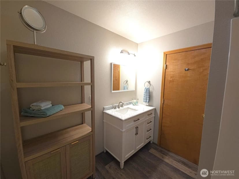 Property photo for 240 Stringtown Road, Ilwaco photo 17