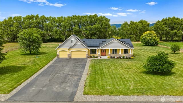 Property photo for 191 Mccoy Drive, Ellensburg photo 2