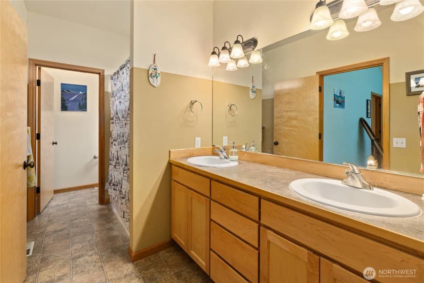 Property photo for 191 Mccoy Drive, Ellensburg photo 18