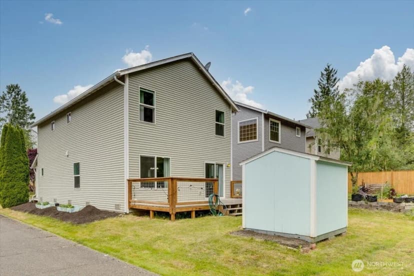 Property photo for 2703 105th Avenue Se, Lake Stevens photo 28