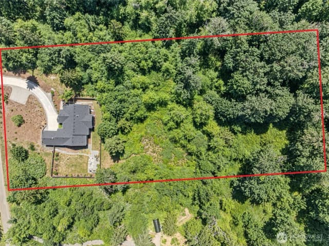 Property photo for 9236 Ne Country Woods Lane, Kingston photo 2