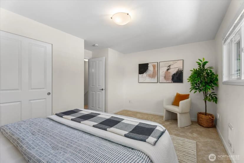 Property photo for 513 142nd Avenue Se #72, Bellevue photo 18