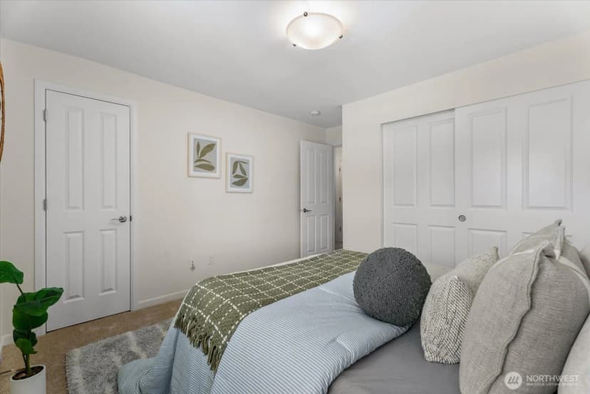 Property photo for 513 142nd Avenue Se #72, Bellevue photo 21