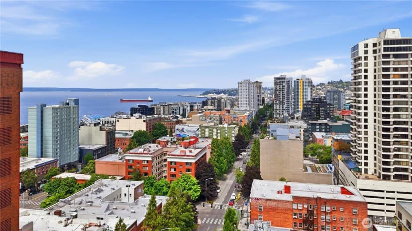 Property photo for 2100 3rd Avenue #506, Seattle photo 36