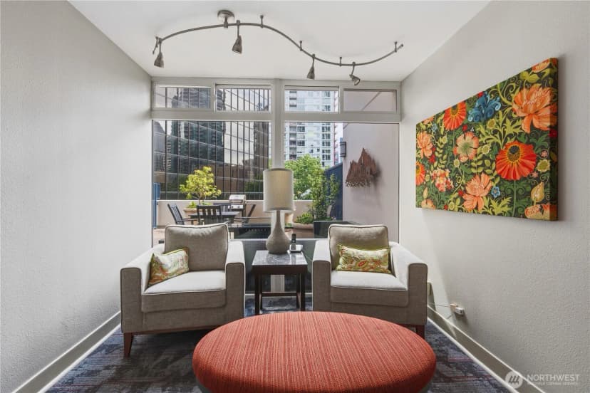 Property photo for 2100 3rd Avenue #506, Seattle photo 23