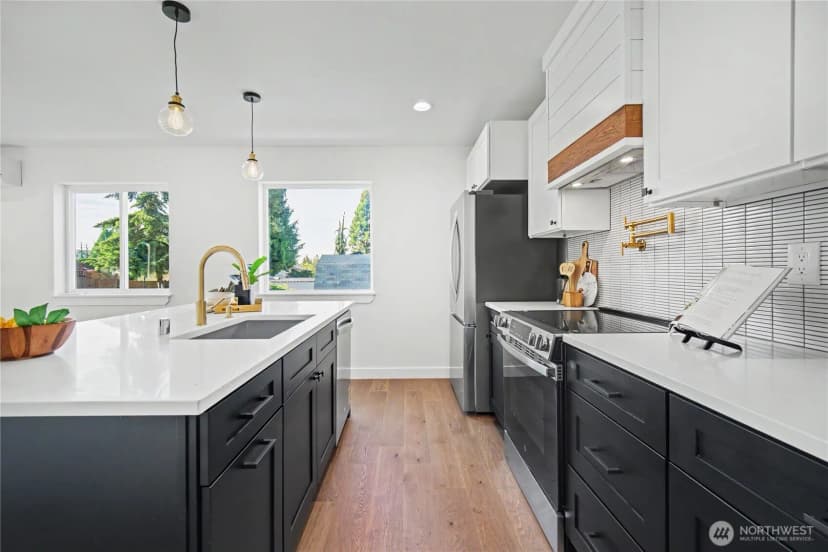 Property photo for 5610 Rockefeller Avenue #2 & 3, Everett photo 6