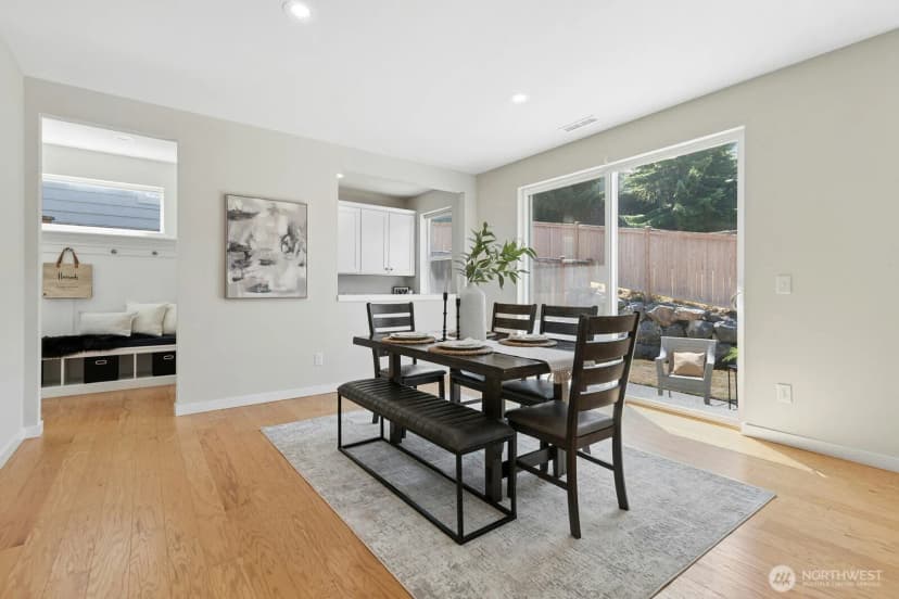 Property photo for 23225 Se 50th Street, Issaquah photo 11
