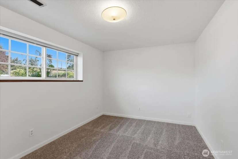 Property photo for 1726 E 59th Street, Tacoma photo 15